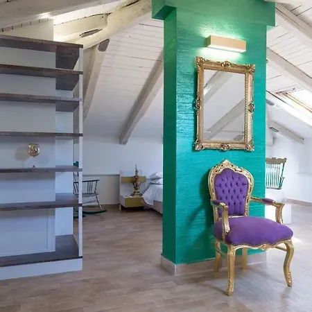 Greed Palace Guest house Lido di Ostia
